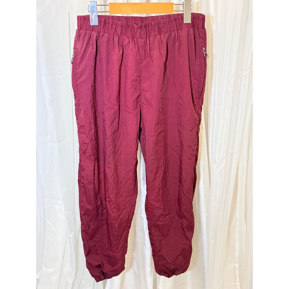 Nike Track Pants Mens XL Burgundy Nike Fit Mesh Lined Nylon Joggers Zippered